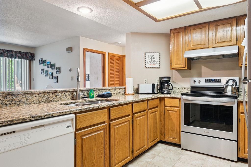 57 West Branch Road, Unit 7 Lincoln, NH 03251 - Photo 5 of 33