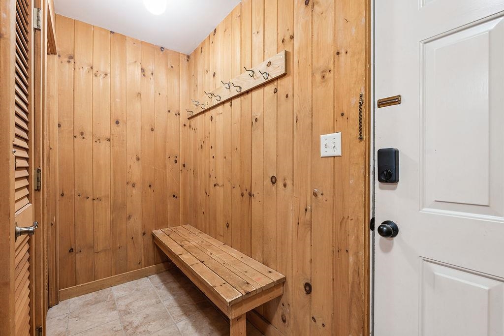 57 West Branch Road, Unit 7 Lincoln, NH 03251 - Photo 7 of 33