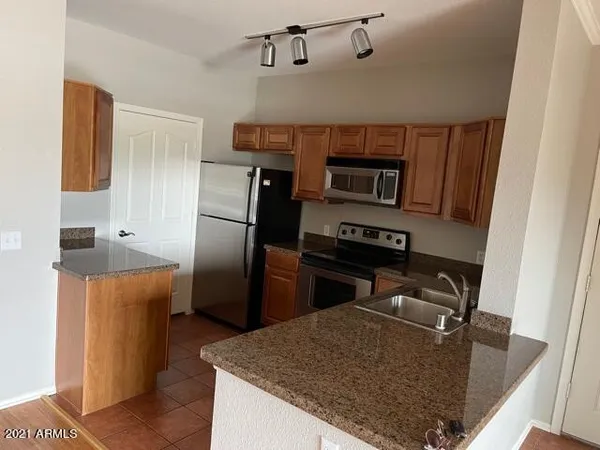 $1,750 | 10613 South Desert Foothills Parkway, Unit 2153, Phoenix, AZ 85048