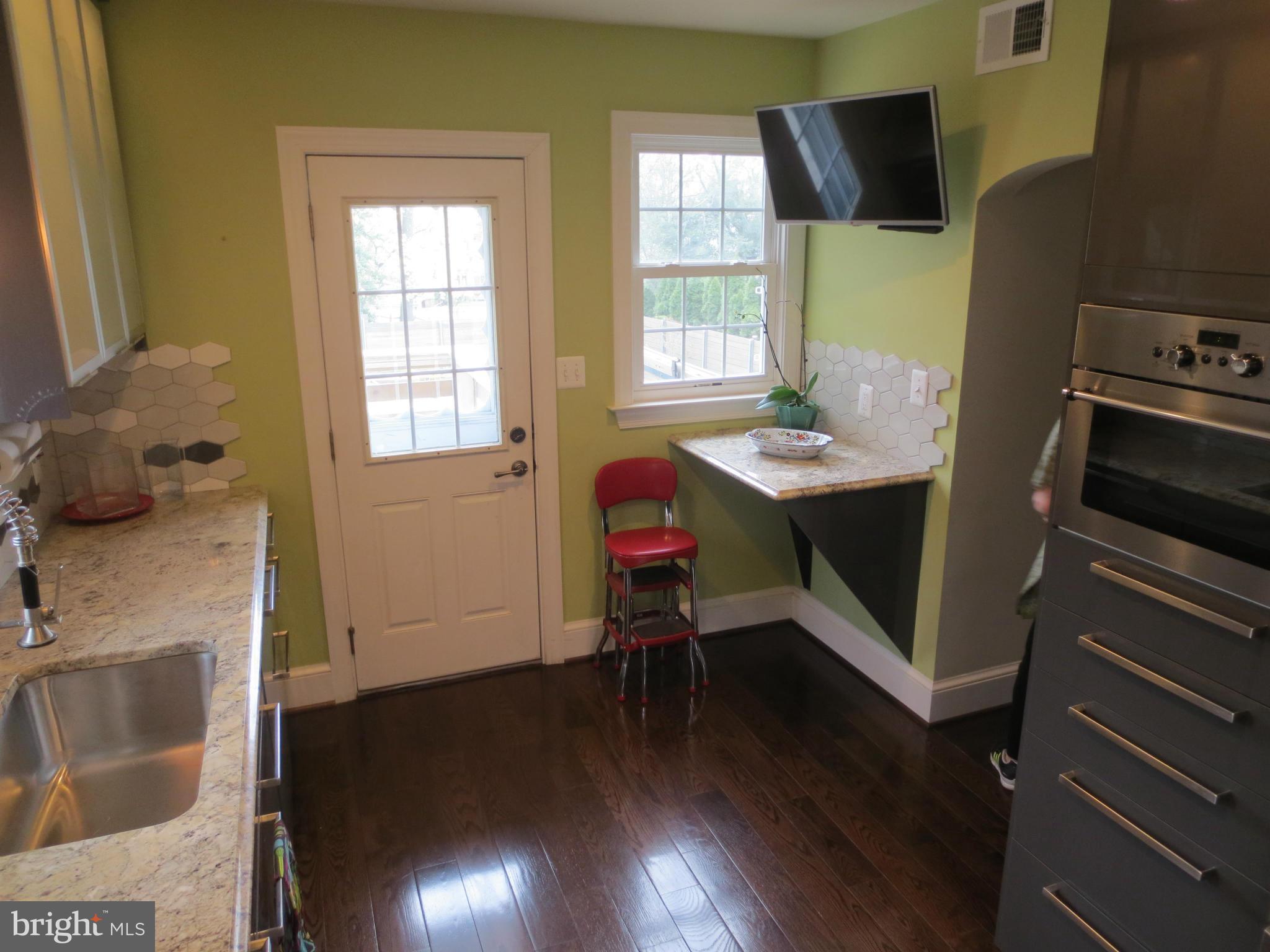 2026 Hanover Street Silver Spring, MD 20910 - Photo 11 of 30 Kitchen