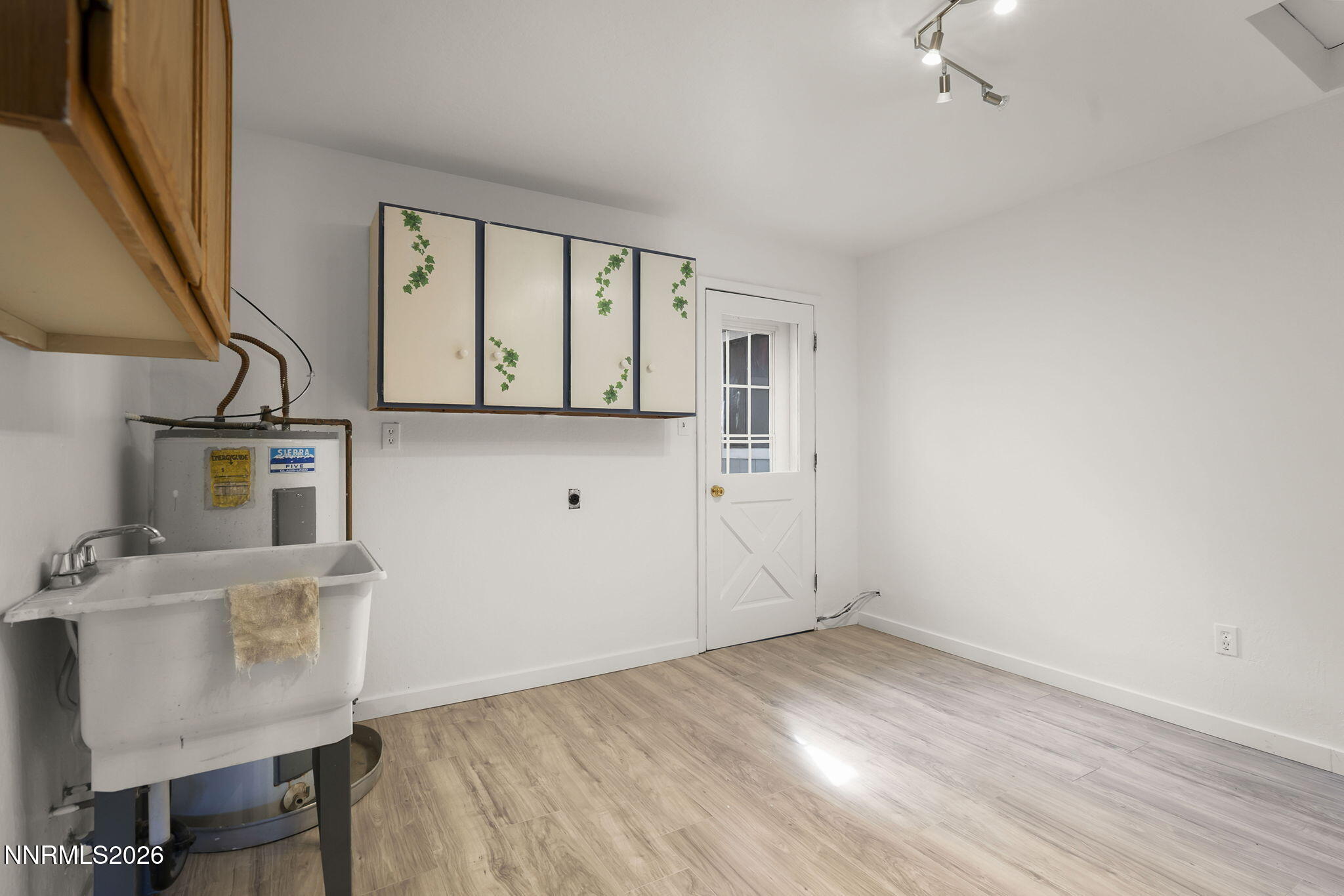 505 Rhodes Road Reno, NV 89521 - Photo 15 of 27 23-web-or-mls-_DSC0057