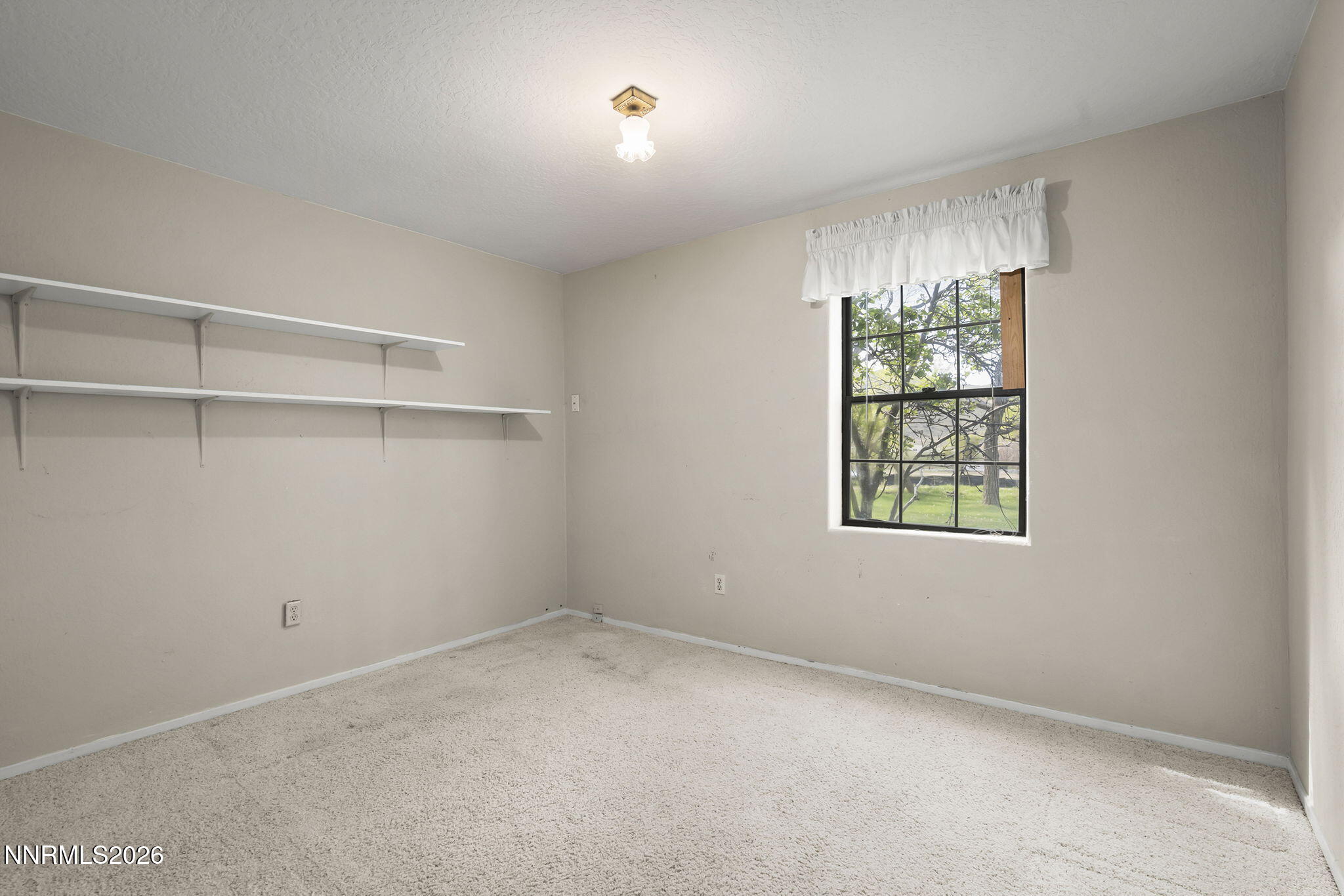 505 Rhodes Road Reno, NV 89521 - Photo 16 of 27 24-web-or-mls-_DSC0062