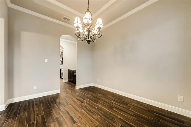 $2,750 | 1205 Prestwick Court, Granbury, TX 76048