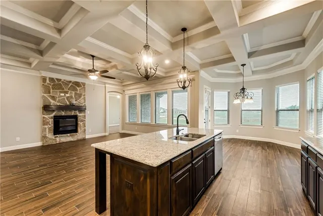 $2,750 | 1205 Prestwick Court, Granbury, TX 76048