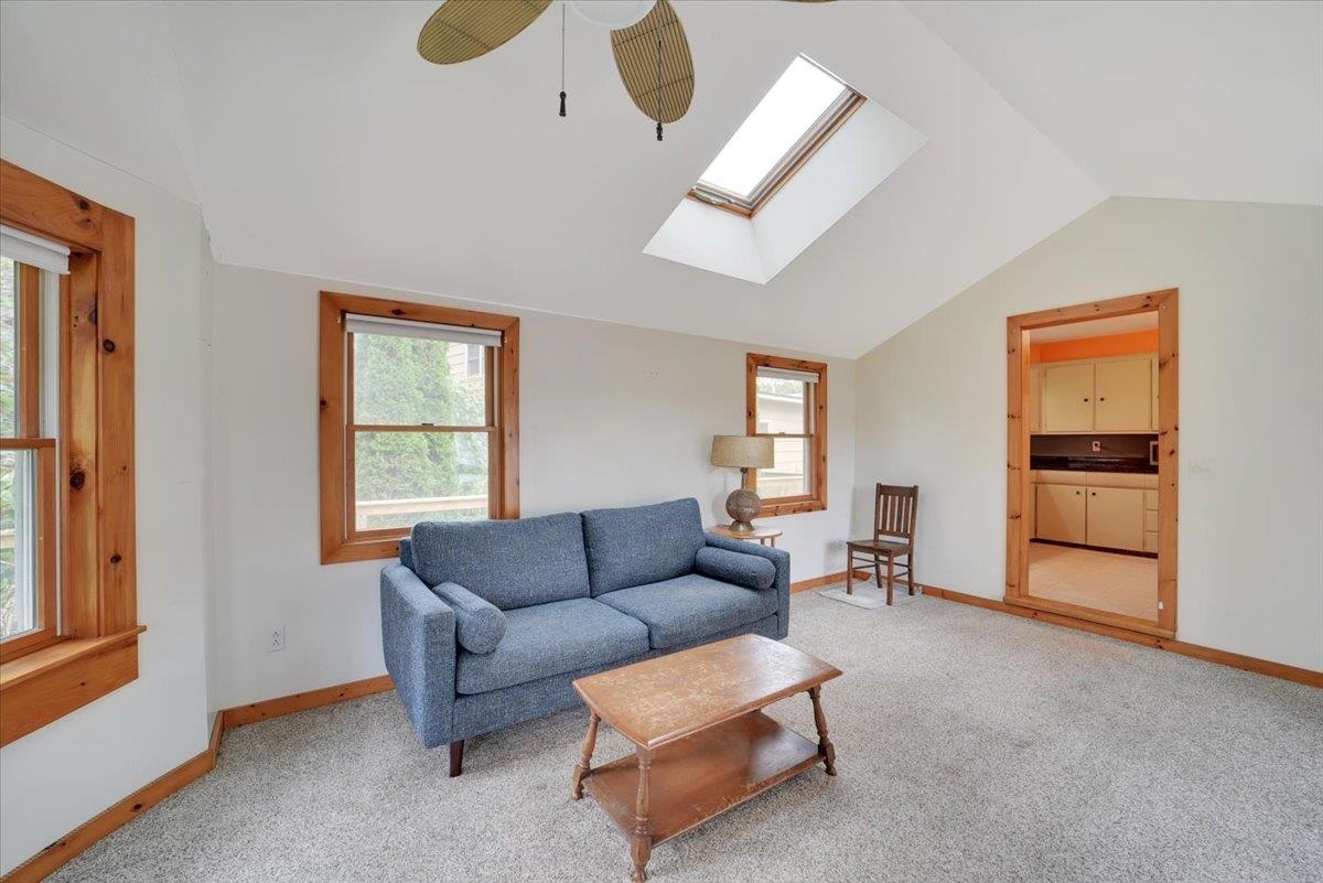 200 Shore Road Burlington, VT 05408 - Photo 5 of 34