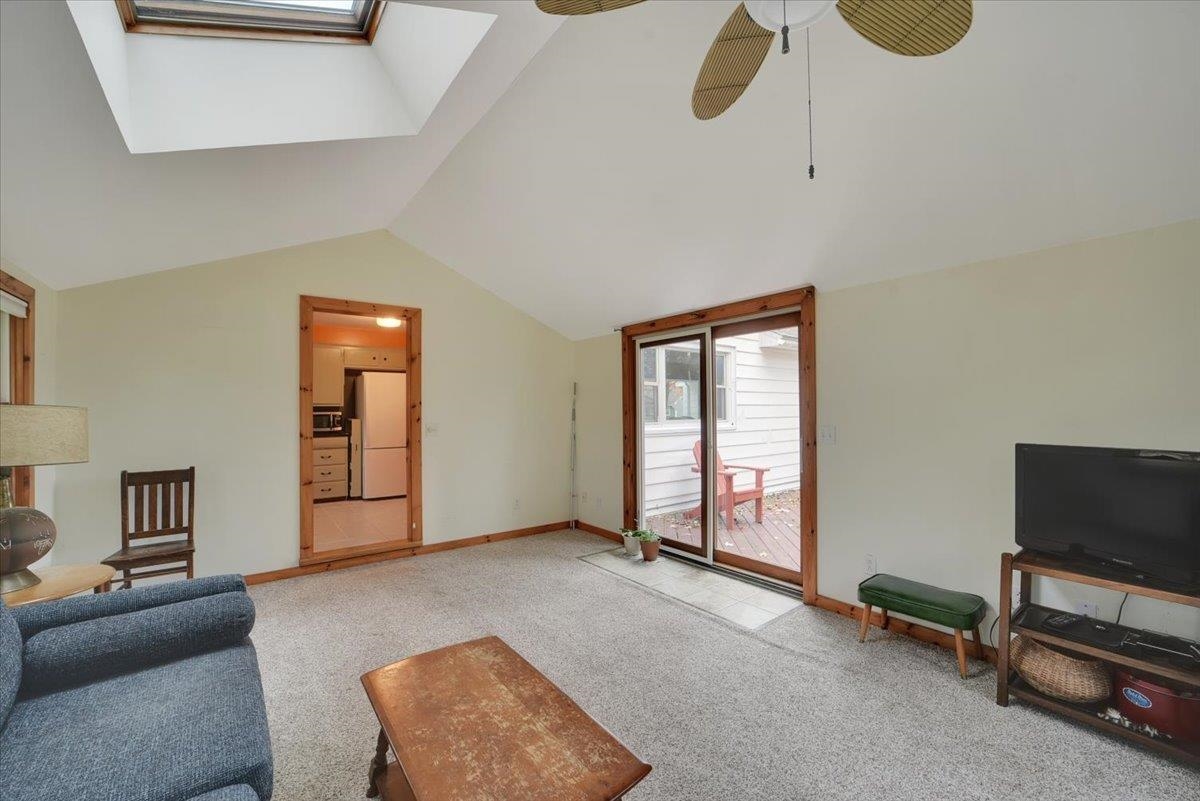 200 Shore Road Burlington, VT 05408 - Photo 6 of 34