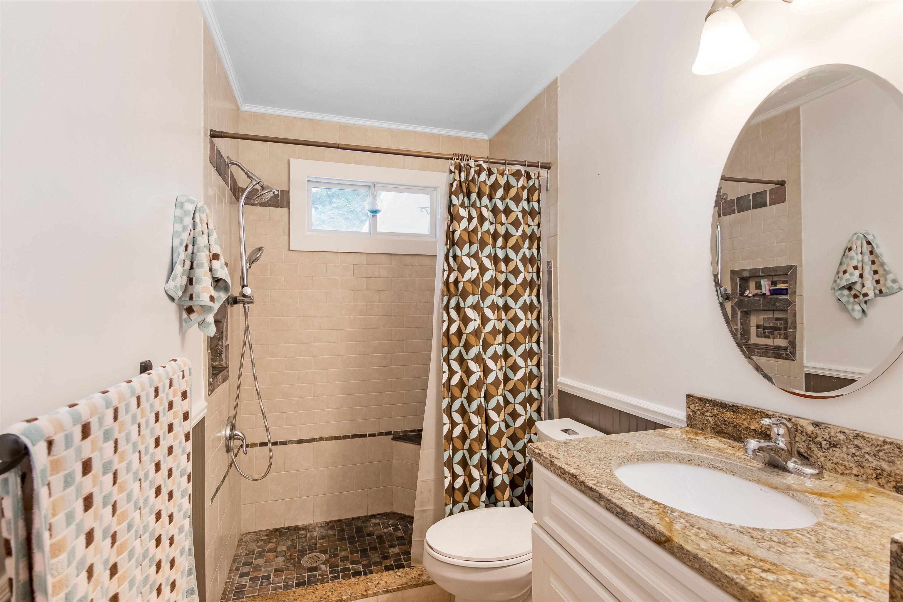 200 Shore Road Burlington, VT 05408 - Photo 7 of 34