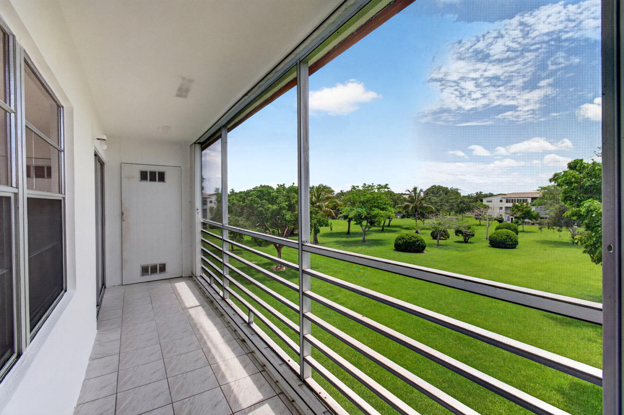 374 Brighton I, Unit 374 Boca Raton, FL 33434 - Photo 35 of 83 Screened-In Balcony
