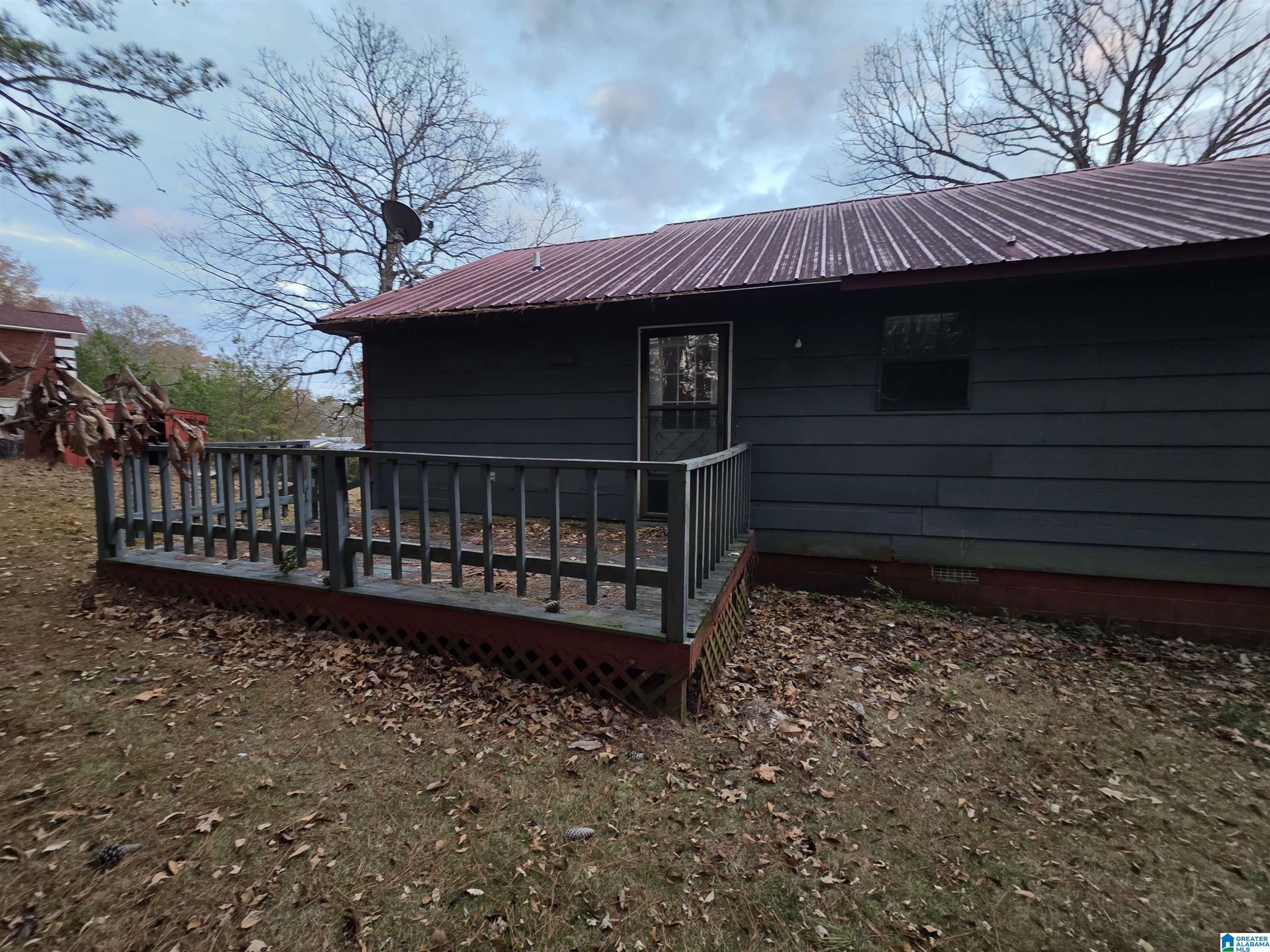 217 Davis Street Talladega, AL 35160 - Photo 8 of 25