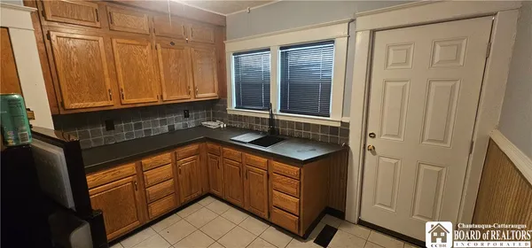 $1,200 | 2 Butler Street, Jamestown, NY 14701