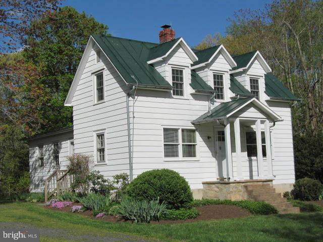 7781 Leeds Manor Road Marshall, VA 20115 - Photo 1 of 30 Exterior (Front)