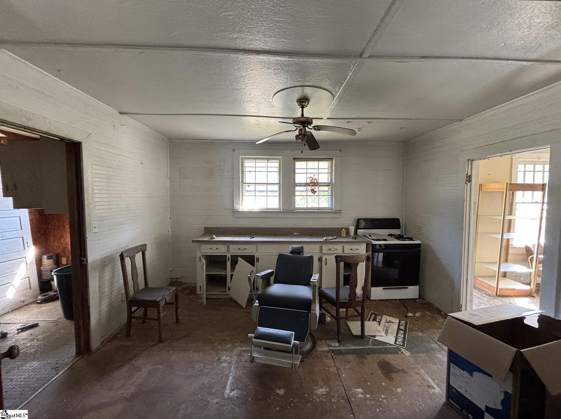 502 New Woodruff Road Greer, SC 29651 - Photo 15 of 26