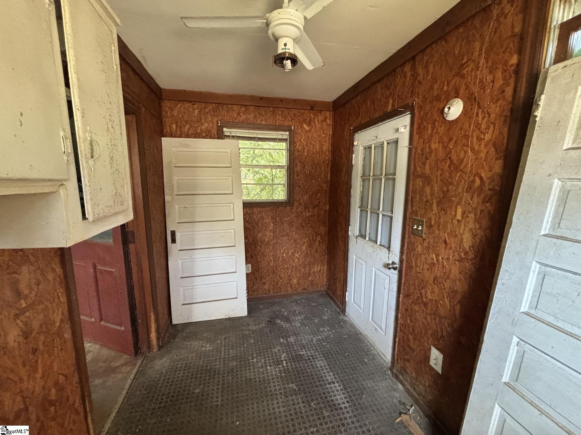 502 New Woodruff Road Greer, SC 29651 - Photo 17 of 26