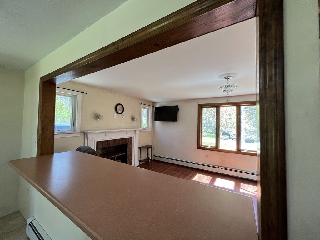 71 Holbrook Road Oxford, MA 01540 - Photo 12 of 42 Gallery Image 12