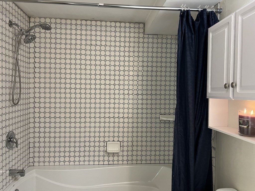 71 Holbrook Road Oxford, MA 01540 - Photo 13 of 42 Gallery Image 13