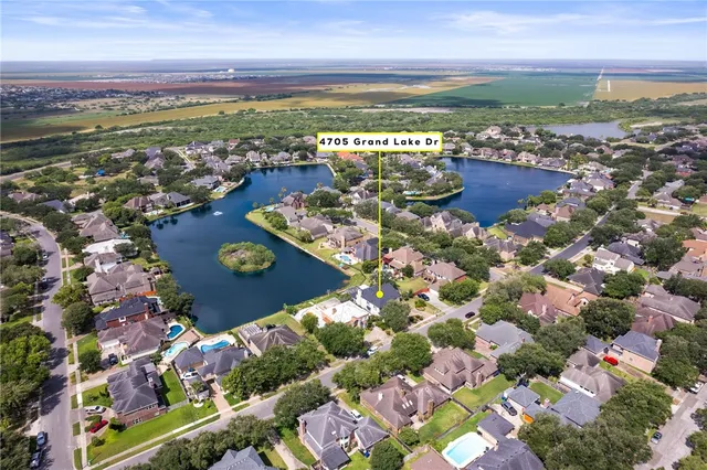 $599,900 | 4705 Grand Lake Drive, Corpus Christi, TX 78413