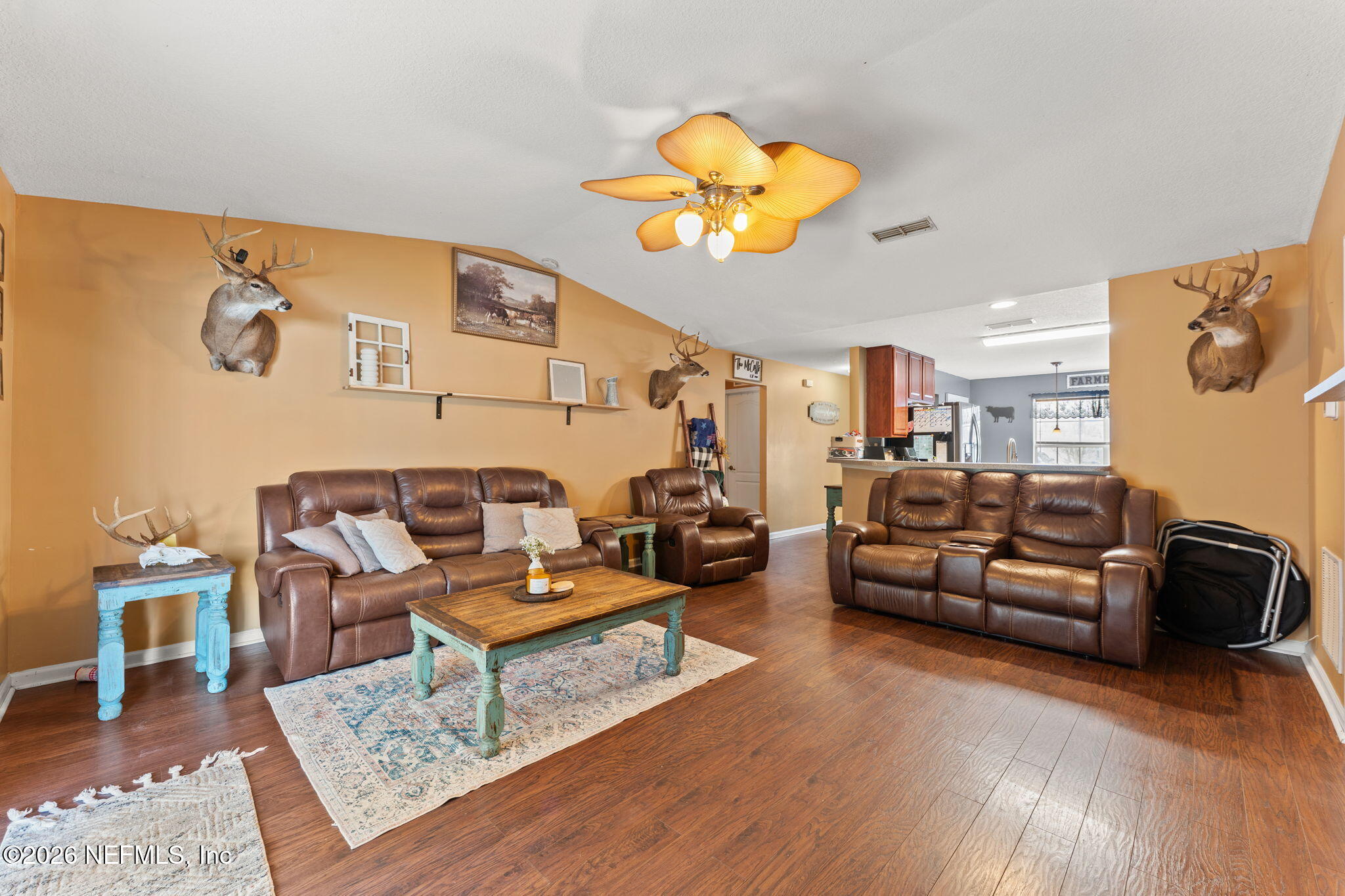 45212 Ingleham Circle Callahan, FL 32011 - Photo 31 of 35 a living room with furniture