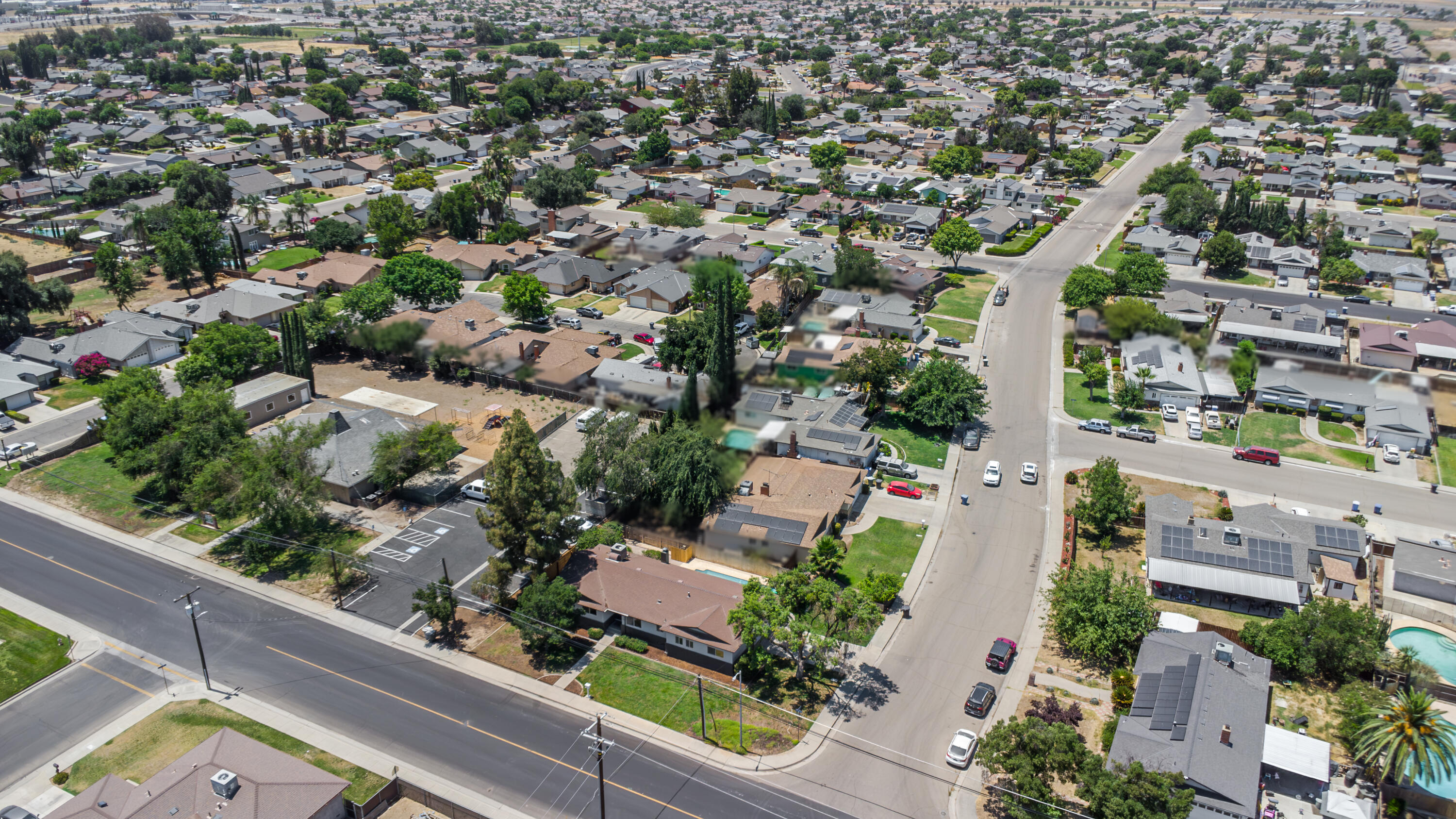 129 Vine Street Lemoore, CA 93245 - Photo 34 of 35