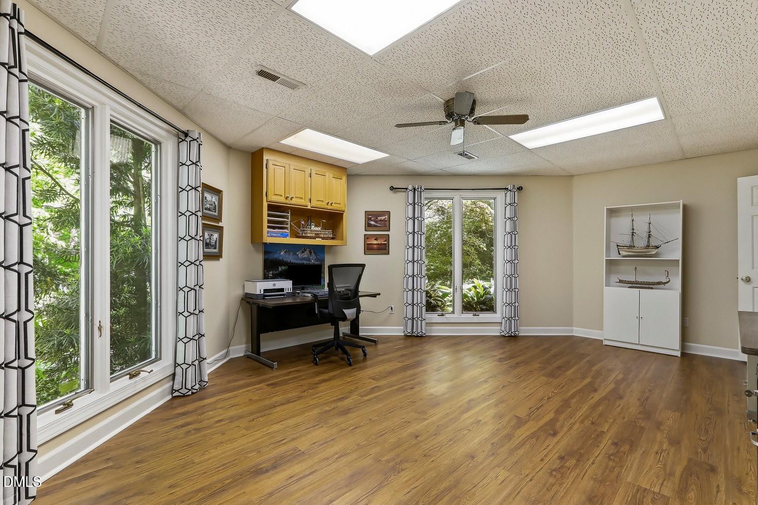 8208 Aberloch Court Raleigh, NC 27606 - Photo 53 of 80 073-039-Office Flex Space-1500x1000