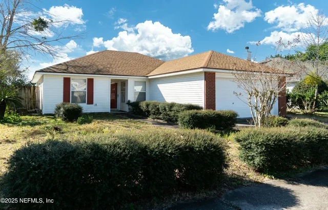 $1,950 | 11156 Wyndham Hollow Lane, Jacksonville, FL 32246