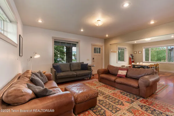 $995,000 | 290 North 1st Street, Driggs, ID 83422