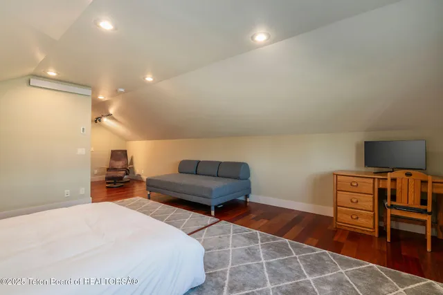 $995,000 | 290 North 1st Street, Driggs, ID 83422