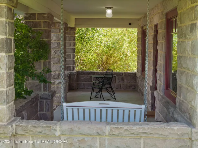 $995,000 | 290 North 1st Street, Driggs, ID 83422