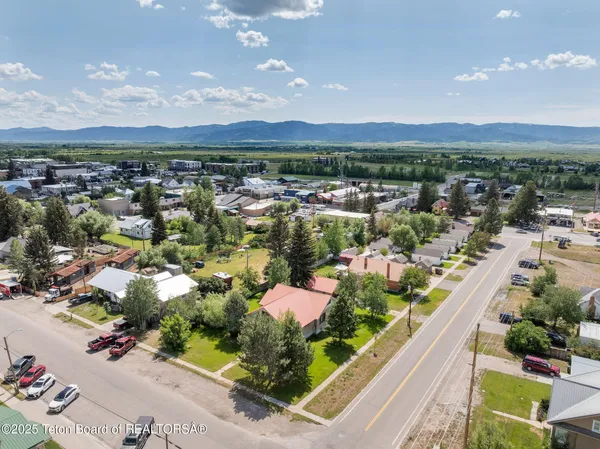 $995,000 | 290 North 1st Street, Driggs, ID 83422