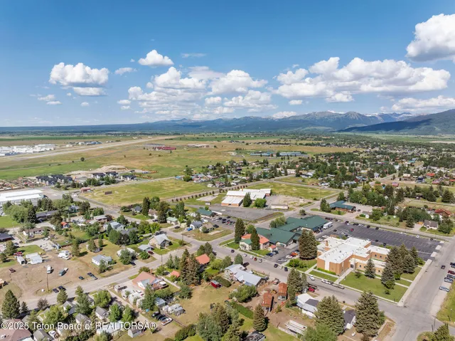 $995,000 | 290 North 1st Street, Driggs, ID 83422