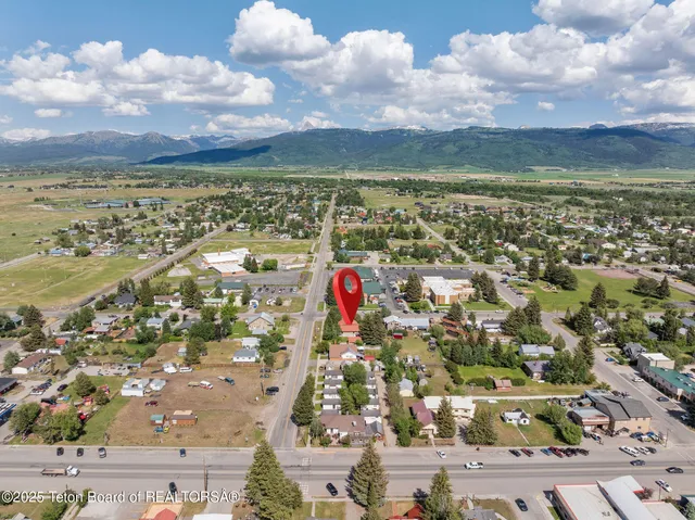 $995,000 | 290 North 1st Street, Driggs, ID 83422