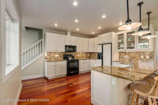 $995,000 | 290 North 1st Street, Driggs, ID 83422