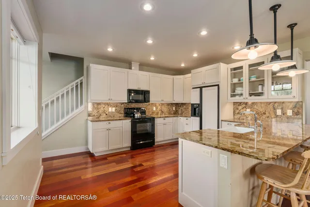 $995,000 | 290 North 1st Street, Driggs, ID 83422