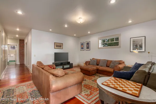 $995,000 | 290 North 1st Street, Driggs, ID 83422