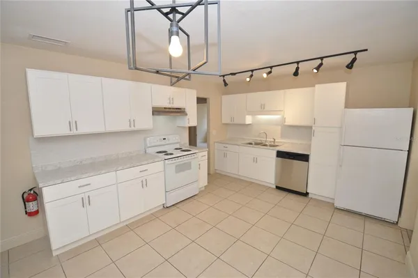 $1,950 | 1341 Ave S Northwest, Winter Haven, FL 33881