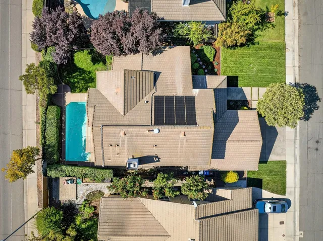 a picture of a floor plan