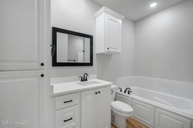 $269,900 | 158 Woodbridge Lane, Seminary, MS 39479