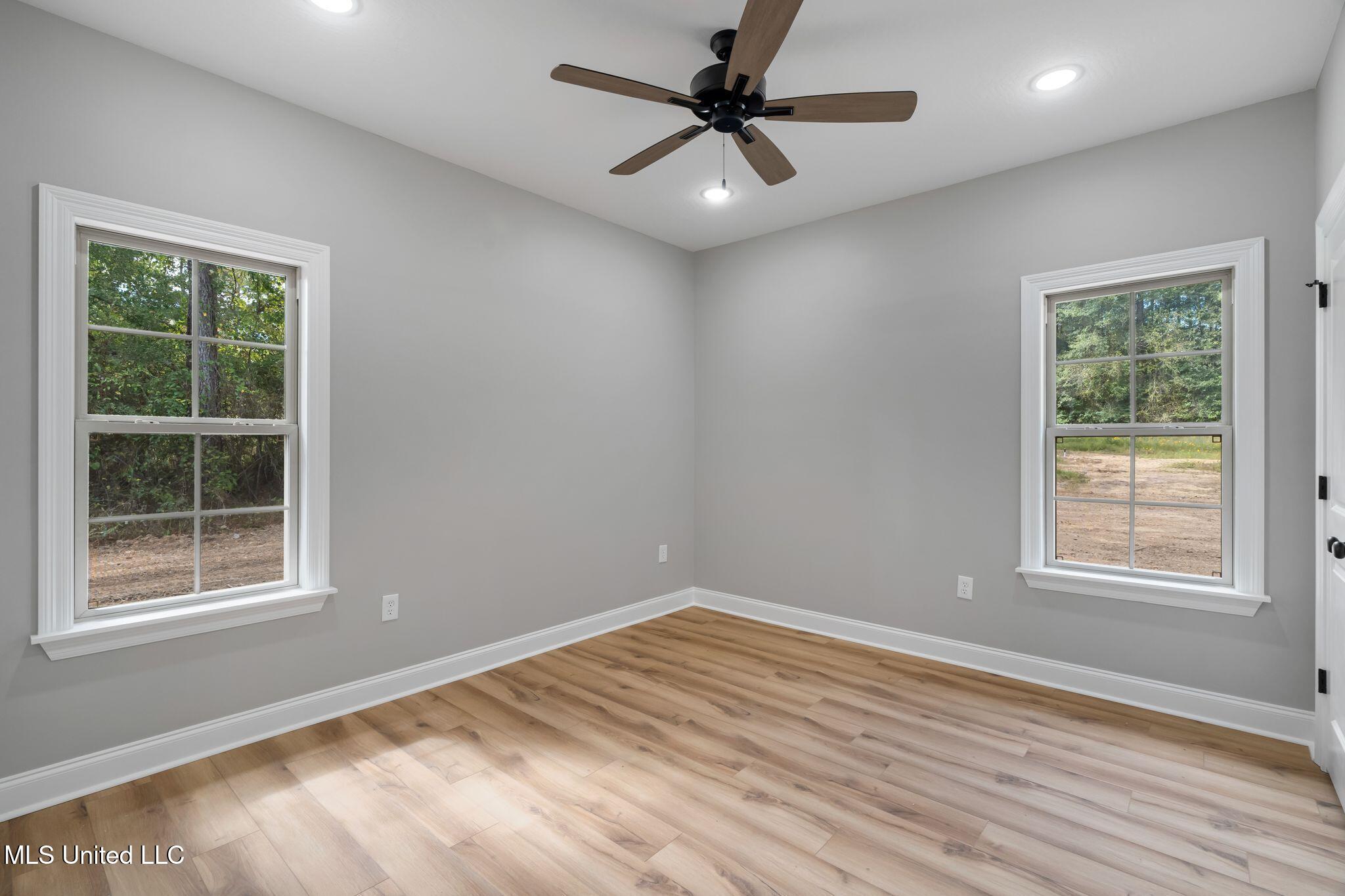 158 Woodbridge Lane Seminary, MS 39479 - Photo 24 of 34 158_Woodbridge_Ln-24
