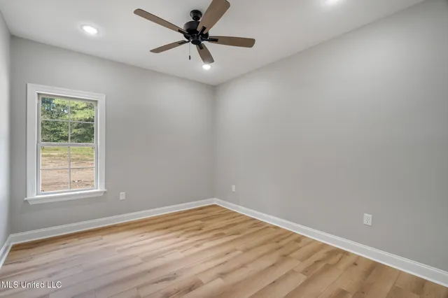 $269,900 | 158 Woodbridge Lane, Seminary, MS 39479