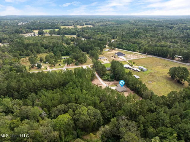 $269,900 | 158 Woodbridge Lane, Seminary, MS 39479