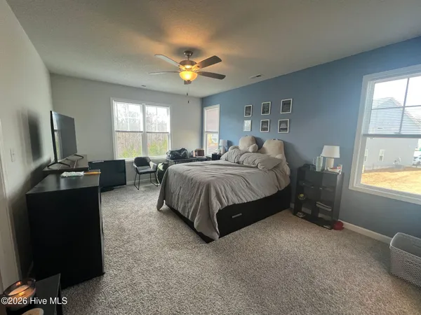 $1,650 | 208 Shallowbag Bay Lane, Jacksonville, NC 28546