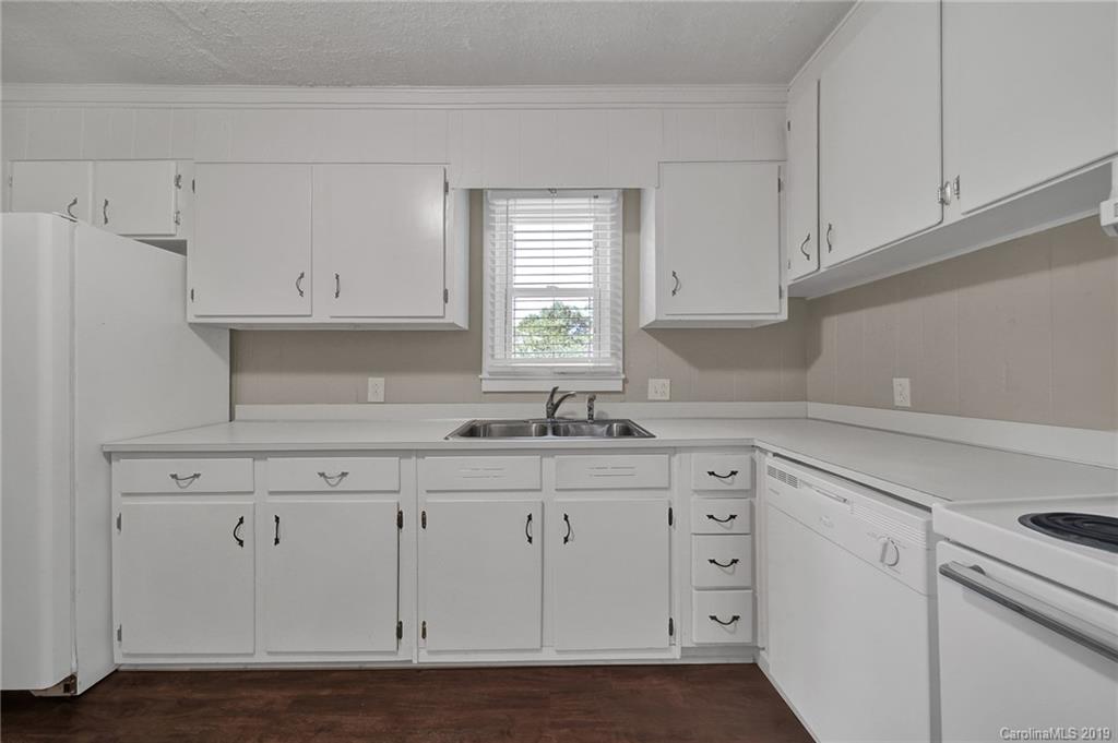 1090 State Rd S-29-489 Lancaster, SC 29720 - Photo 14 of 28 Gallery Image 14