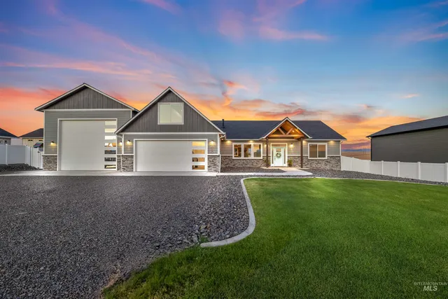 $965,000 | 2111 Vinifera Boulevard, Lewiston, ID 83501