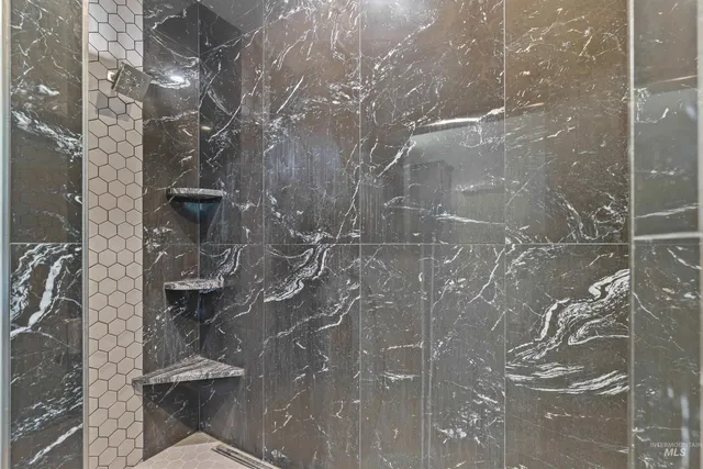 $965,000 | 2111 Vinifera Boulevard, Lewiston, ID 83501