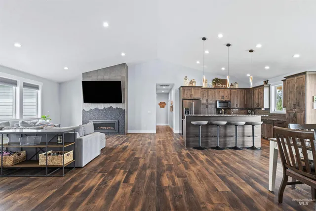 $965,000 | 2111 Vinifera Boulevard, Lewiston, ID 83501