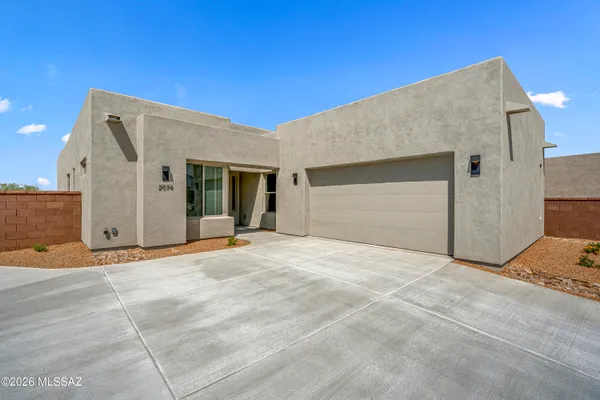 $825,000 | 2074 West Spotted Toad Court, Tucson, AZ 85704