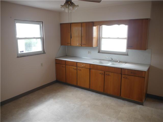 868 Palmer Road Columbus, OH 43212 - Photo 8 of 11 Gallery Image 8
