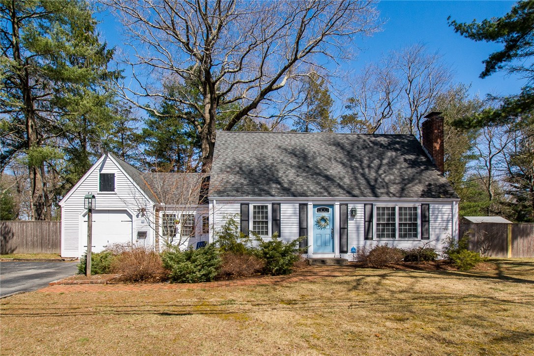 53 Lamson Road Barrington, RI 02806 - Photo 1 of 37 Gallery Image 1