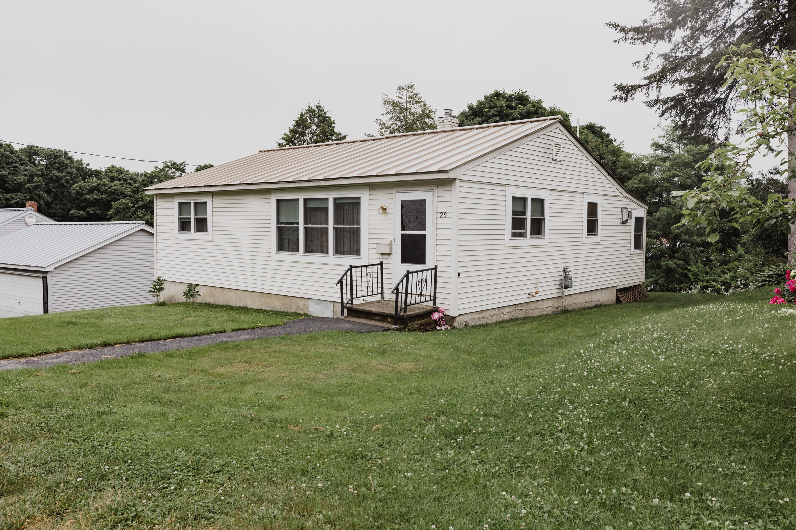 29 Allen Road Brewer, ME 04412 - Photo 22 of 62 TriciaLargay_29AllenRd_Brewer