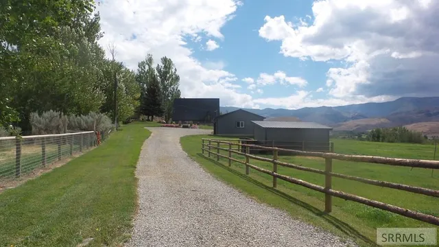 $495,000 | 15 Skinner Lane, Salmon, ID 83467