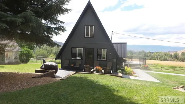 $495,000 | 15 Skinner Lane, Salmon, ID 83467
